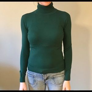 Dark green Turtleneck
